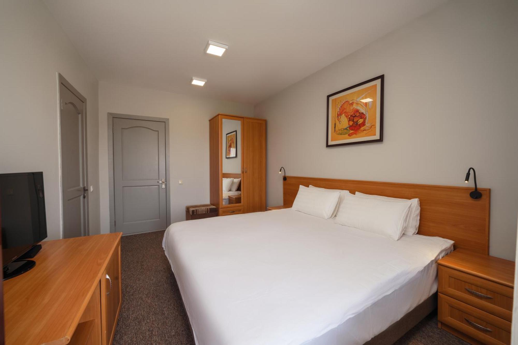 Dolinnka Hotel Cholpon-Ata Luaran gambar
